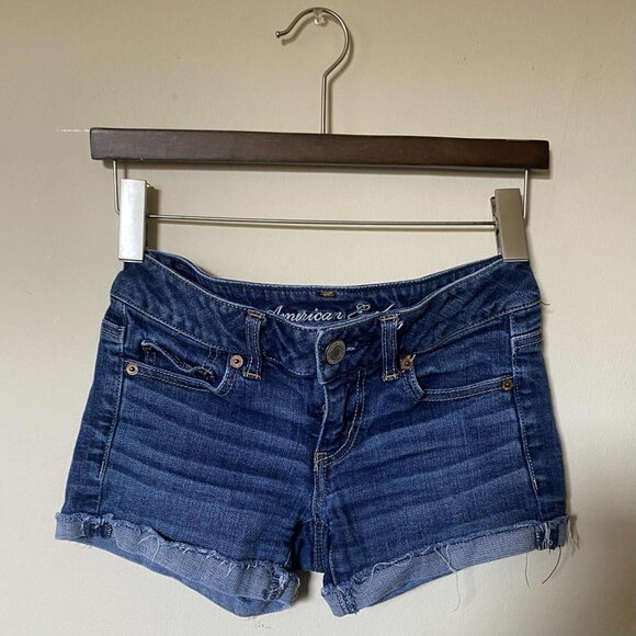 AMERICAN EAGLE Denim Shorts (Size: 2) EUC - Picture 6 of 7